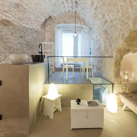 Vittoria Luxury Suite A Ostuni By Wonderful Italy מראה חיצוני תמונה