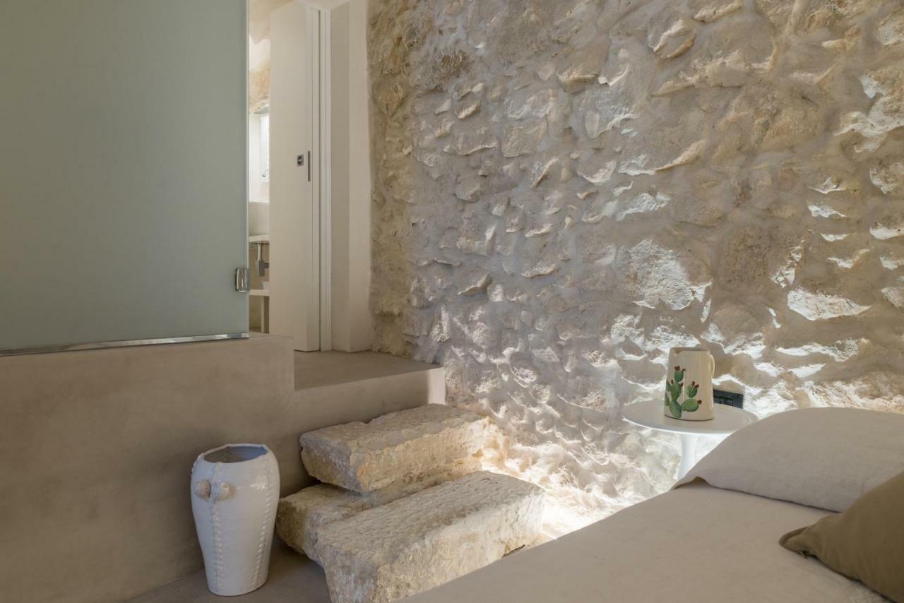 Vittoria Luxury Suite A Ostuni By Wonderful Italy מראה חיצוני תמונה